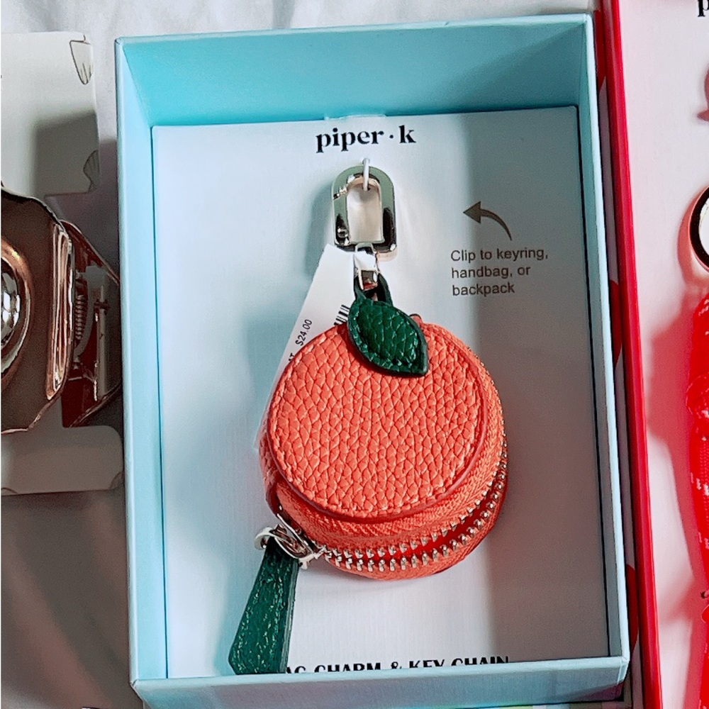 Piper K Orange fruit bag charm/ Keychain Holder -NWT
